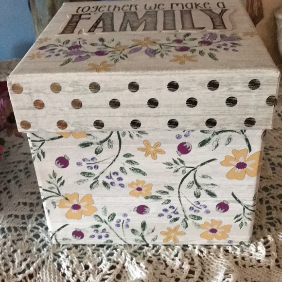 🌷Decorative Spring Box - Picture 3 of 6